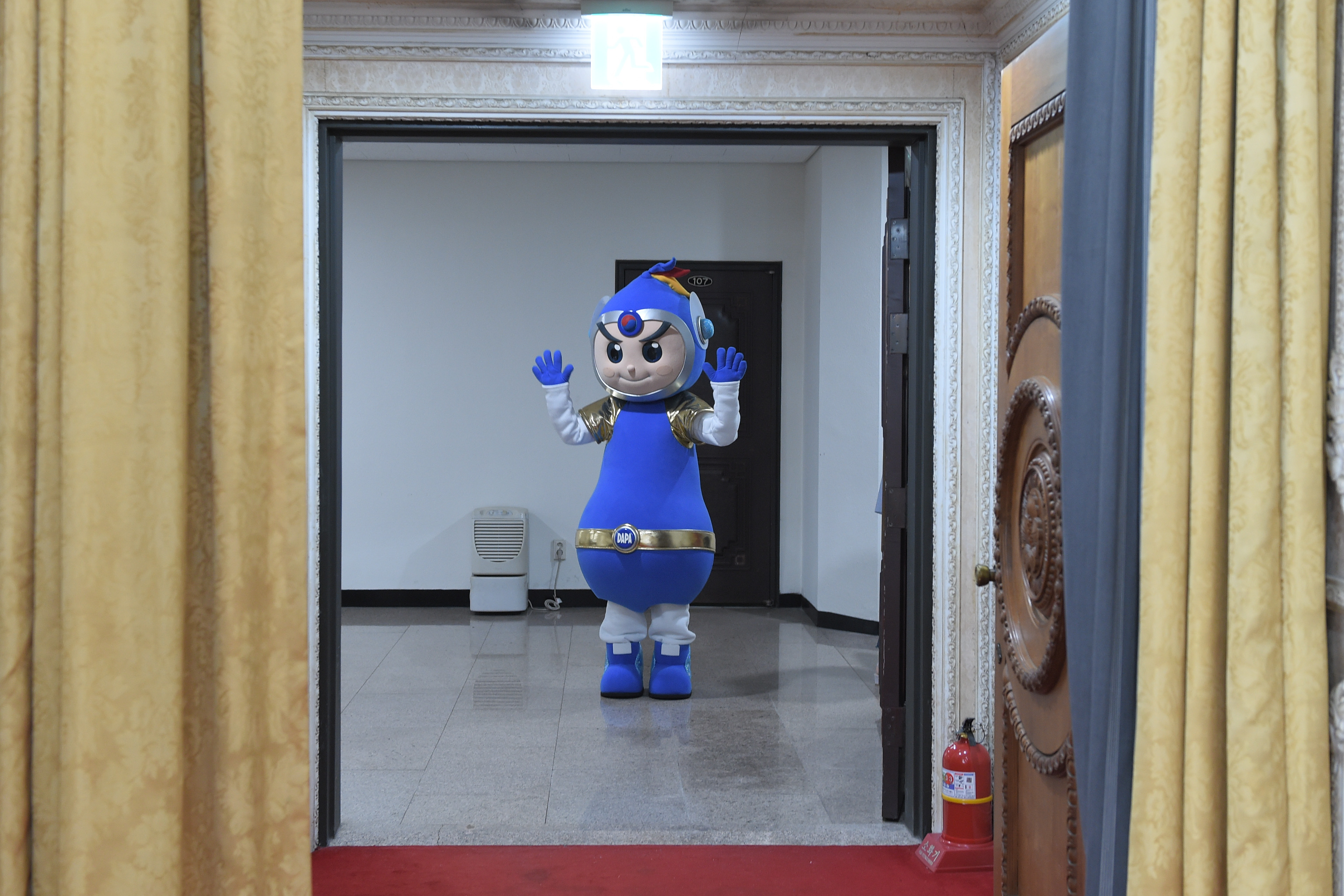 KJH_1451ec.jpg